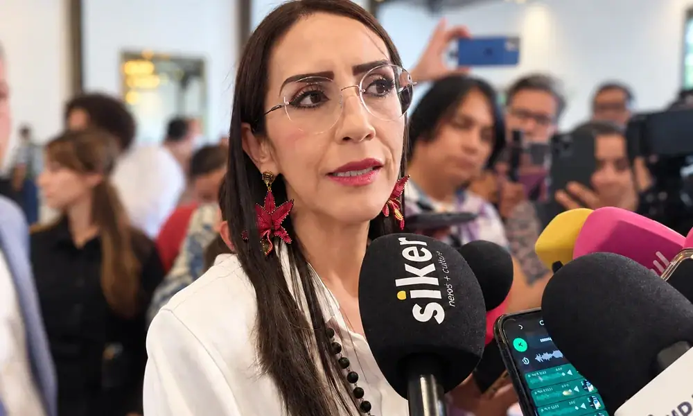 Laura Imelda defiende Cablebús de Tlaquepaque ante cuestionamientos de Monraz