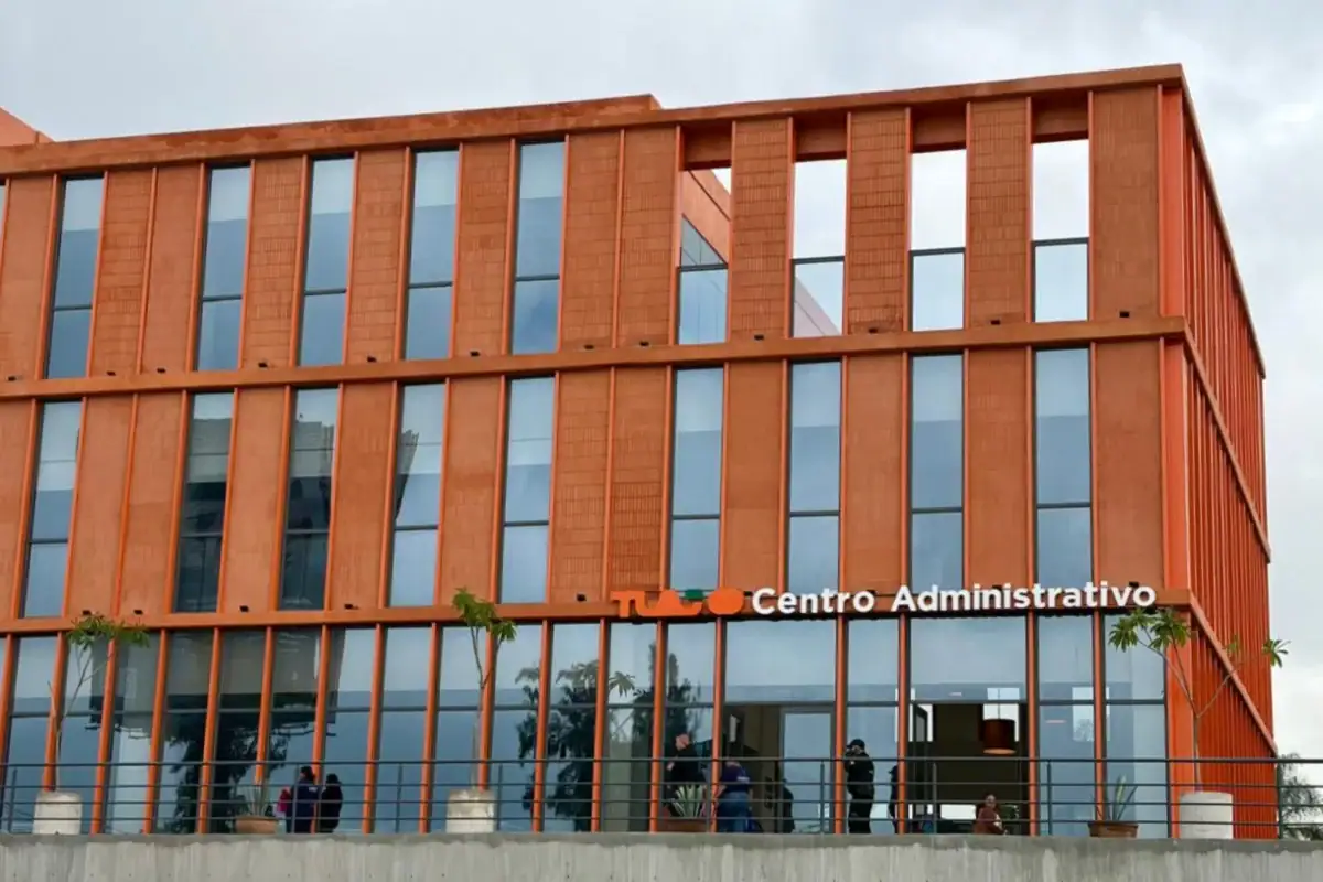 Gerardo Quirino Velázquez inaugura CAT López Mateos en Tlajomulco