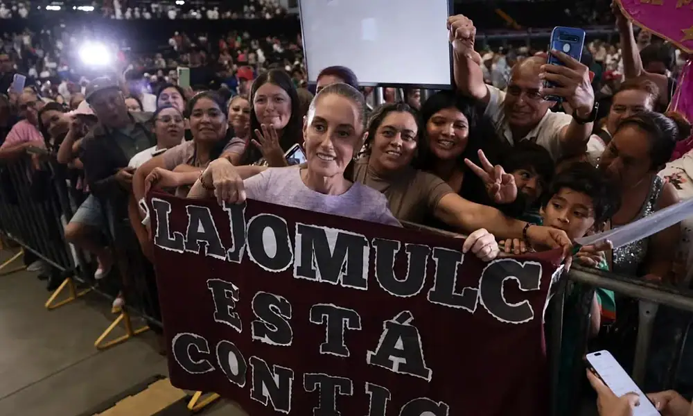 Claudia Sheinbaum durante su gira de informe en la Arena VFG de Tlajomulco.