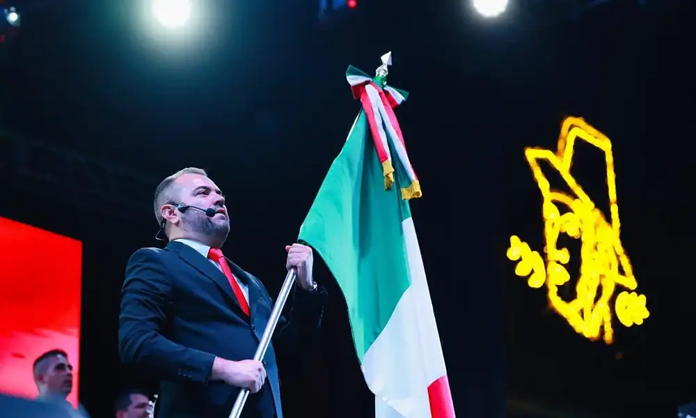 Gerardo Quirino durante el Grito de Independencia 2026 en Tlajomulco.
