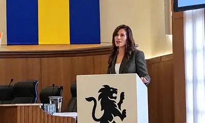 Vero Delgadillo entrega reconocimiento por conservación de fincas con valor patrimonial en Guadalajara