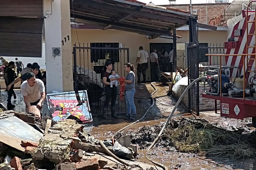 Sube a 147 el número de inmuebles afectados por inundaciones en Zapotlanejo