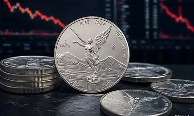 Onza de plata Libertad cae 32 pesos este lunes