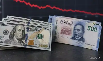 Billetes de dólares estadounidenses para ilustrar el tipo de cambio en México.
