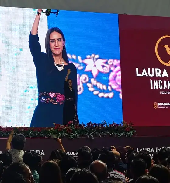 Laura Imelda Pérez durante su Segundo Informe de Gobierno en Tlaquepaque