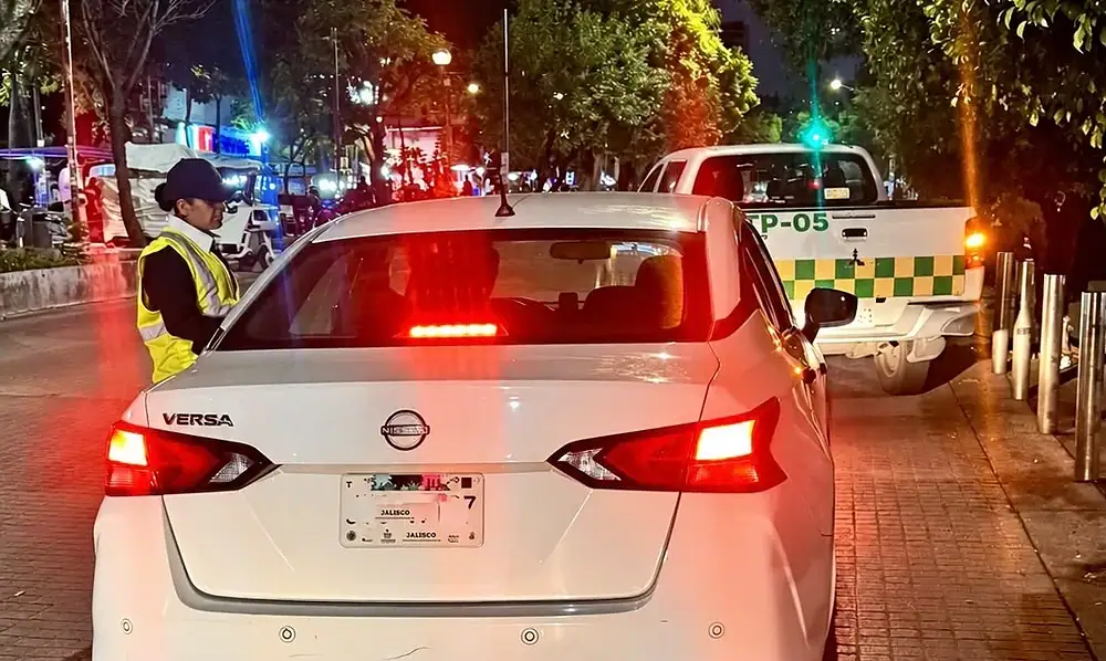 Operativo de SETRAN a taxis y vehículos de plataforma en Guadalajara