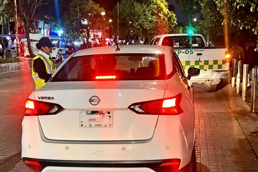 Operativo de SETRAN a taxis y vehículos de plataforma en Guadalajara