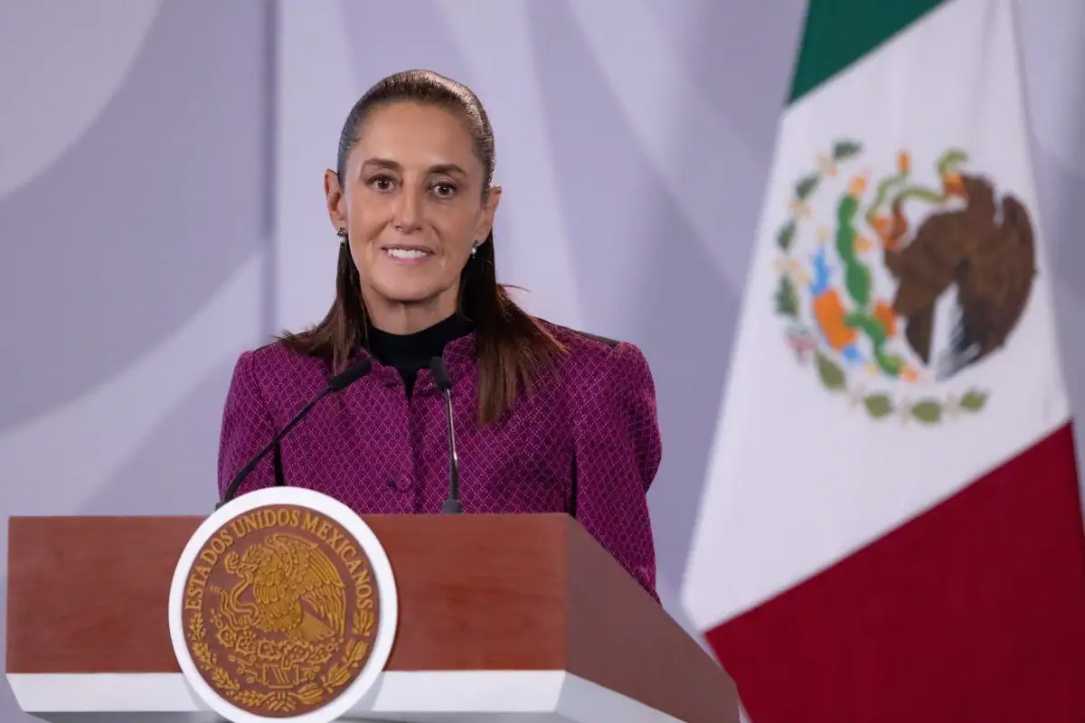 Claudia Sheinbaum durante una actividad pública previa a su visita a la Arena VFG de Jalisco.