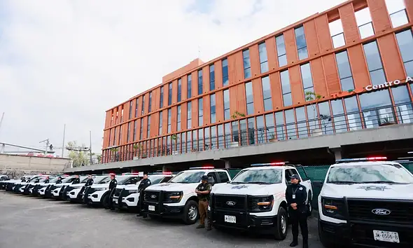 Entrega de 25 nuevas patrullas a la Policía de Tlajomulco