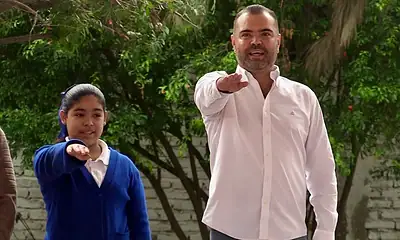 Nueva lonaria de la Primaria Emiliano Zapata en El Refugio, Tlajomulco