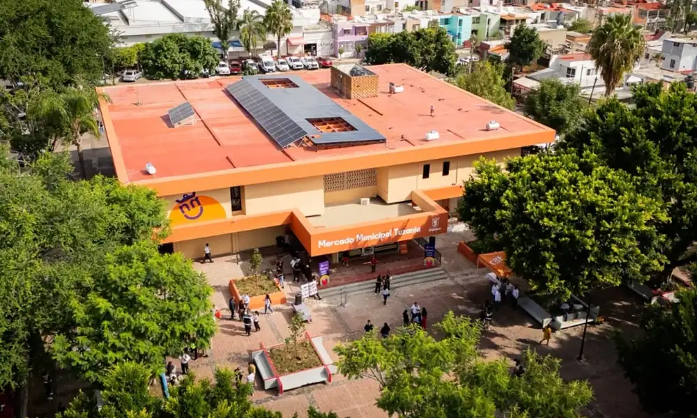 Mercado municipal rehabilitado por el Gobierno de Zapopan