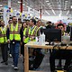 Autoridades de Tlajomulco y representantes de Amazon México anunciaron el proyecto de expansión logística, previsto para 2027.