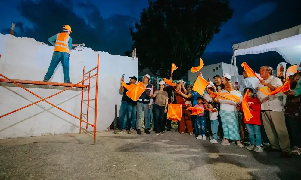 Vero Delgadillo arranca obras en Tetlán ; se renovarán 37 calles, 6 parques y el corredor Gigantes