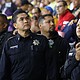 Elementos de seguridad realizan labores de vigilancia en el Estadio Jalisco durante un operativo para el partido Atlas vs América.