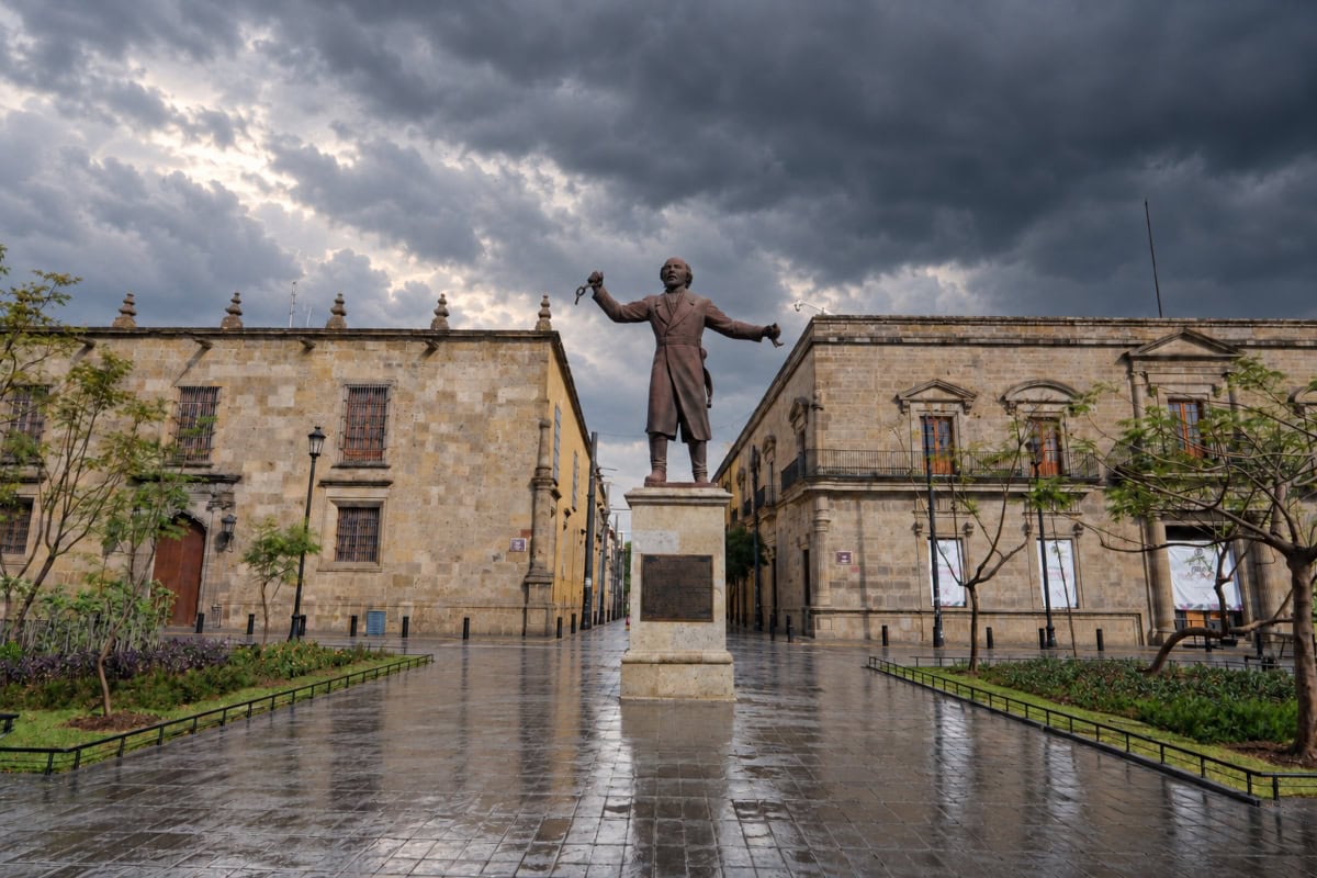 Pronóstico del clima HOY en Guadalajara con posibilidad de tormentas este miércoles 14 de octubre.