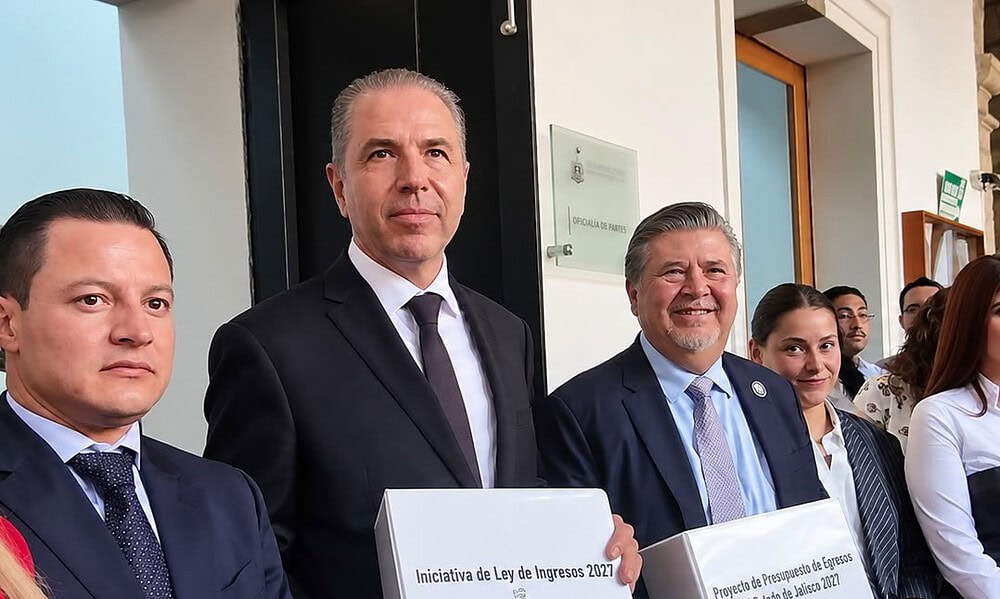 Carlos Arias Madrid y Luis García Sotelo presentan ante el Congreso de Jalisco el paquete económico 2027, por 193 mil 640 millones de pesos.