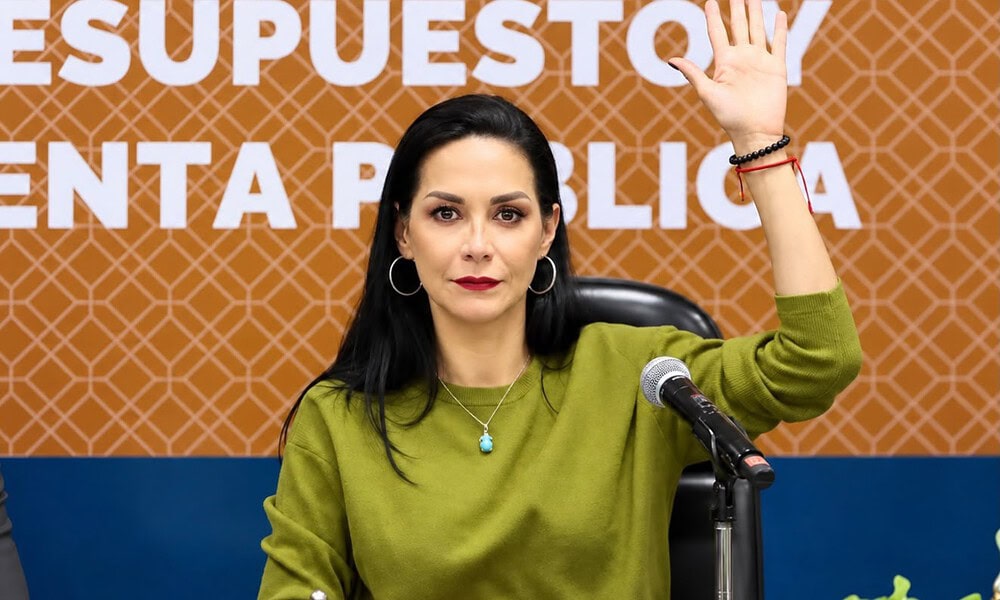 Diputada federal Mery Pozos, quien celebró la inversión federal en infraestructura hidráulica y exigió agua de calidad en Jalisco. Diputada federal Mery Pozos, quien celebró la inversión federal en infraestructura hidráulica y exigió agua de calidad en Jalisco.
