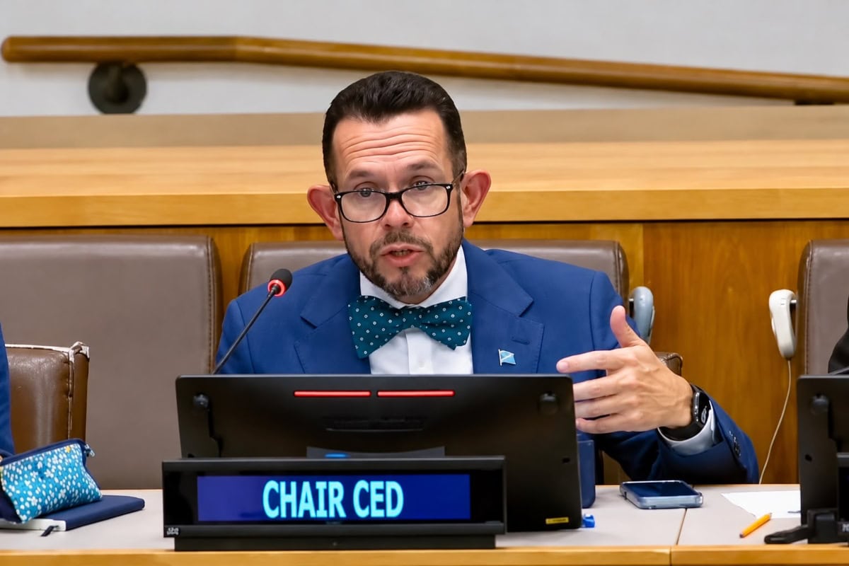 Juan Pablo Albán Alencastro, presidente del Comité contra la Desaparición Forzada de la ONU, durante la presentación de su informe anual ante Naciones Unidas.
