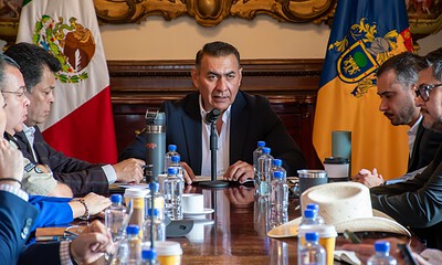 Autoridades estatales y municipales de Jalisco participan en una reunión de coordinación del operativo para la marcha por la calidad del agua del 18 de octubre de 2026.