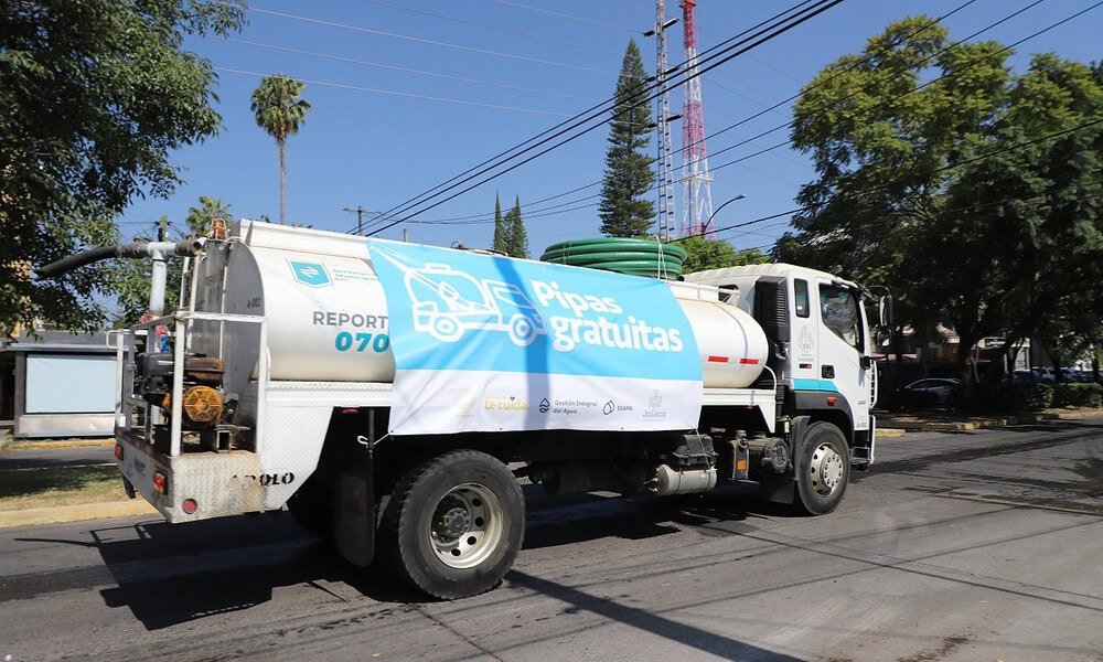 Guadalajara reforzará el abastecimiento de agua con hasta 77 pipas y cisternas.