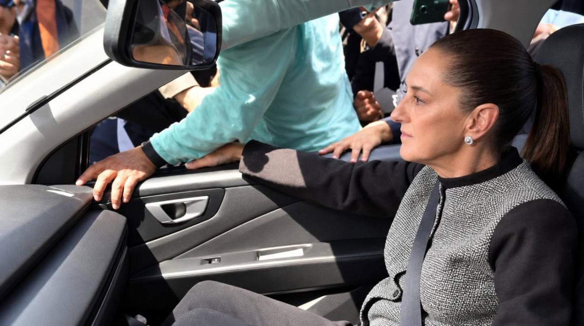 La Presidenta acudió este jueves al Panteón Francés de San Joaquín, en la Ciudad de México