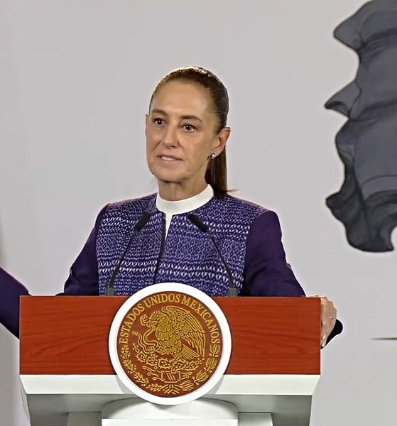 Claudia Sheinbaum pide explicaciones por actuación policial durante marcha del agua en Guadalajara.